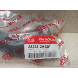 Kia 28252 2A120 Ladeluftschlauch Cerato