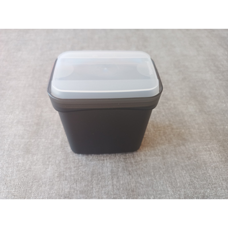 Tupperware swing Box 450ml