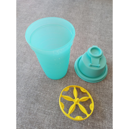 Tupperware Backen mix fix / Mini Shaker  250ml