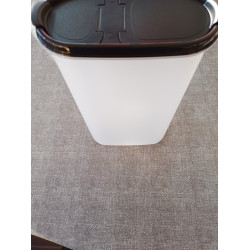 Tupperware Eidgenosse 2,9 Liter mit Schütte schwarz
