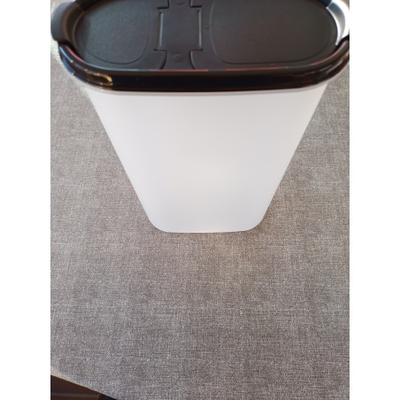 Tupperware Eidgenosse 2,9 Liter mit Schütte schwarz