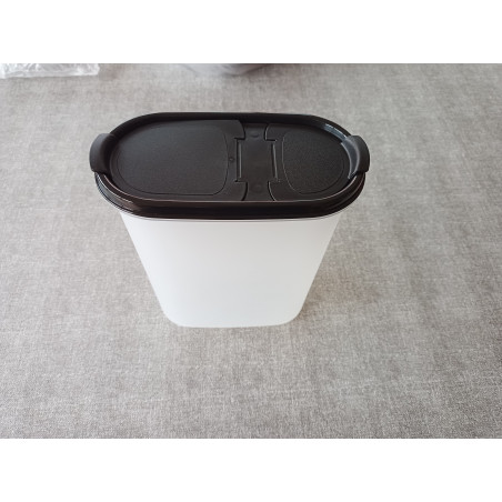 Tupperware Eidgenosse 2,3 Liter mit Schütte schwarz
