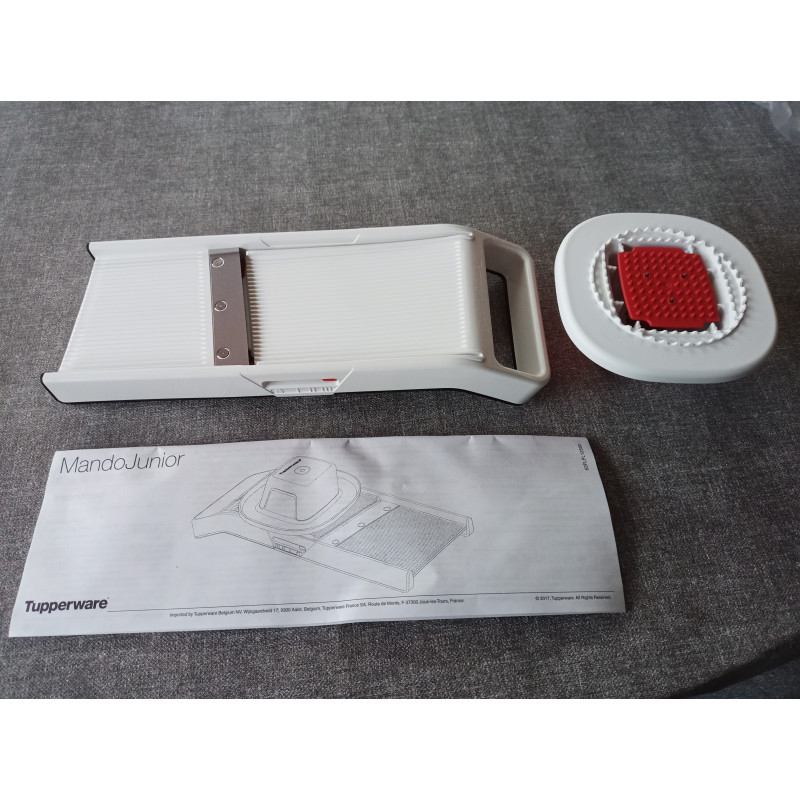 Tupperware Mando Junior Reibe /  Gemüsehobel