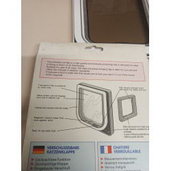 Cat Mate Flap  204 WT Katzenklappe weiß