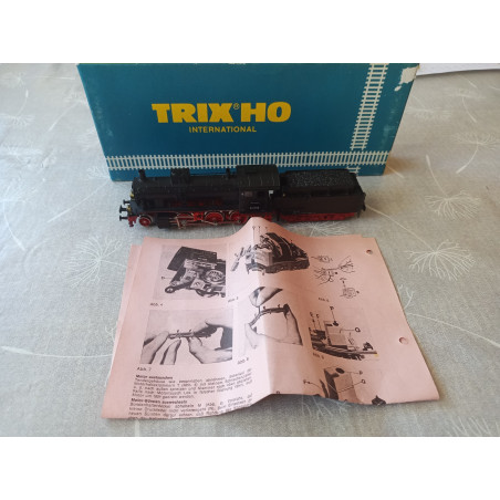 Trix 2425 Lok mit Tender