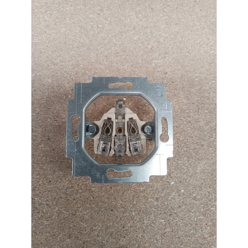 Busch Jäger Steckdoseneinsatz 20 EUC Schuko