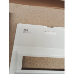 ABB UK648N3 Stromkreisverteiler Unterputz mit Tür