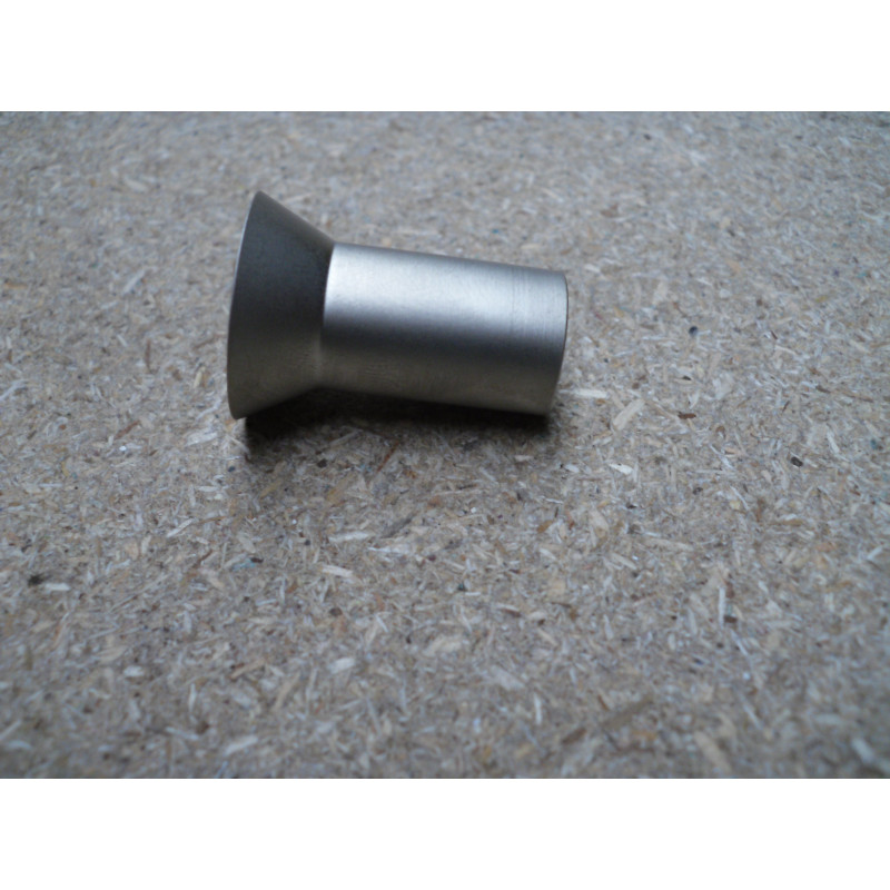 Hülsta Ontano Sockel Nickel-matt