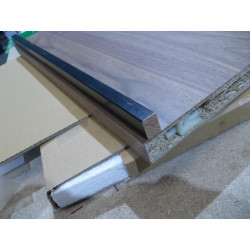 Hülsta Sockelbord Kernnussbaum 602mm X 450mm X 29mm