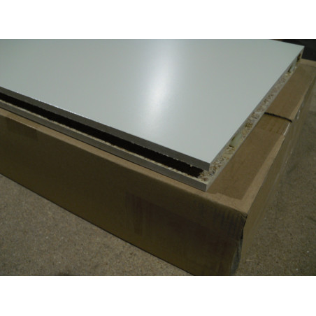 Hülsta Einhängebord mit Einzugsder ämpfweiß  461mm X 347mm