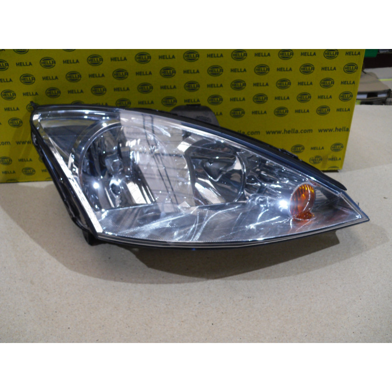 Hella Scheinwerfer für Ford Focus MK1 / 1le 010.198-061