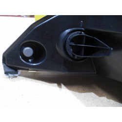 Hella Scheinwerfer für Ford Focus MK1 / 1le 010.198-061