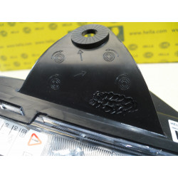 Hella Scheinwerfer für Ford Focus MK1 / 1le 010.198-061