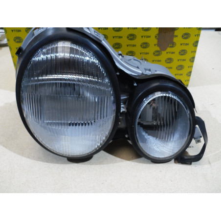 Hella Scheinwerfer für Mercedes - Benz W210 / S210 1L9 007.095-121