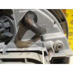 Hella Scheinwerfer für Mercedes - Benz W210 / S210 1L9 007.095-121