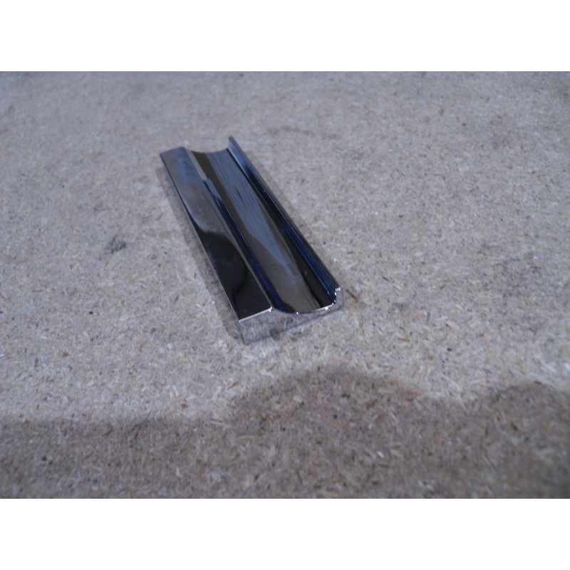 Hülsta Griff Nuria 83mm Chrom