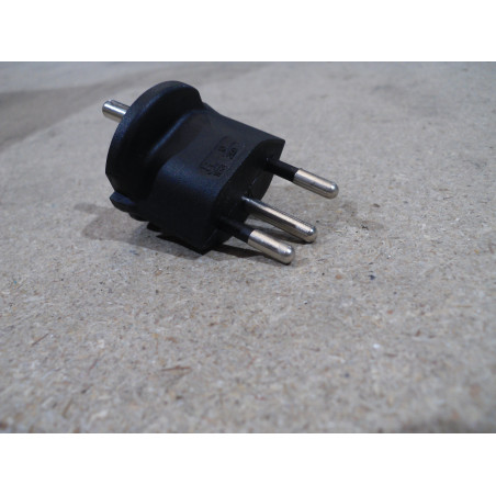 Schuko / Schweiz Umwandlungsstecker