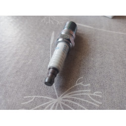 Ford Zündkerze 1369704