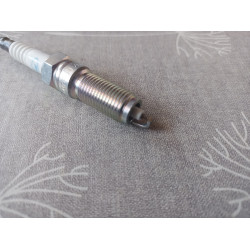 Ford Zündkerze 1835546