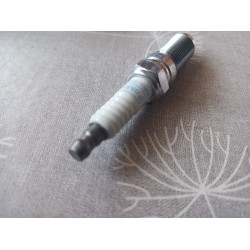 Ford Zündkerze 1685720