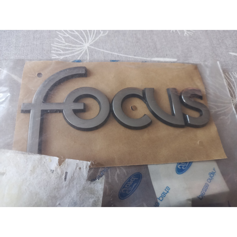 Ford Focus Schriftzug 1089611