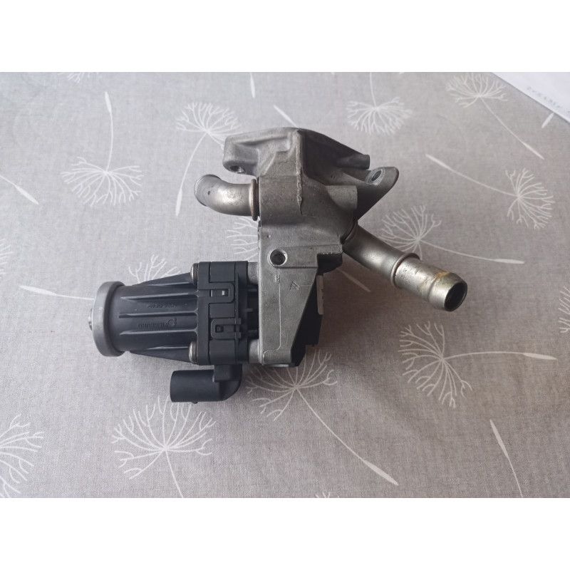 Ford AGR Ventil / Abgasrückführung 2017121