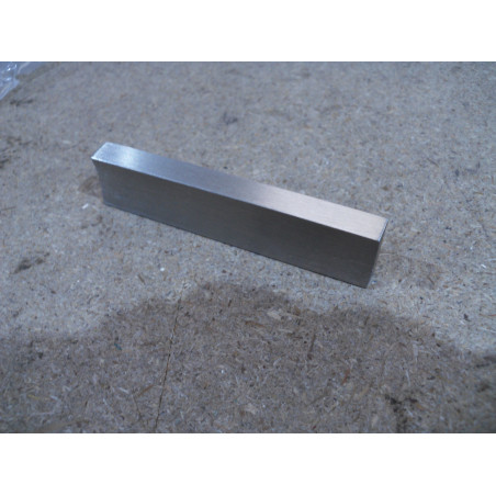 Hülsta BB 2616 Griff Nuria Edelstahloptik