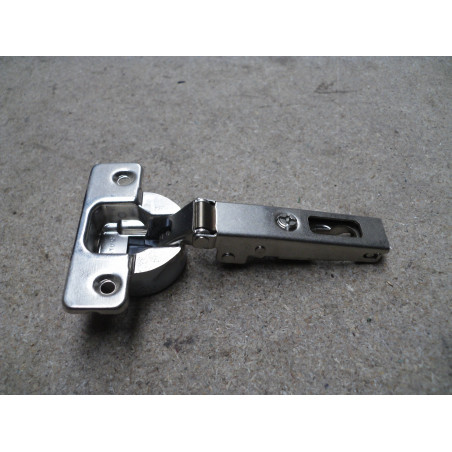 Hülsta / Salice Scharnier C2A7AD9 gedämpft