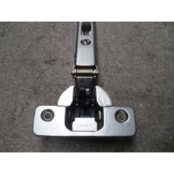 Hülsta / Salice Scharnier C2A6AD9 gedämpft