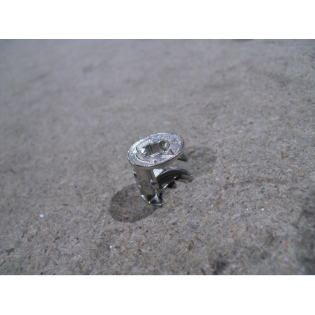 10 X Hülsta / Häfele Minifix Gehäuse 15/19