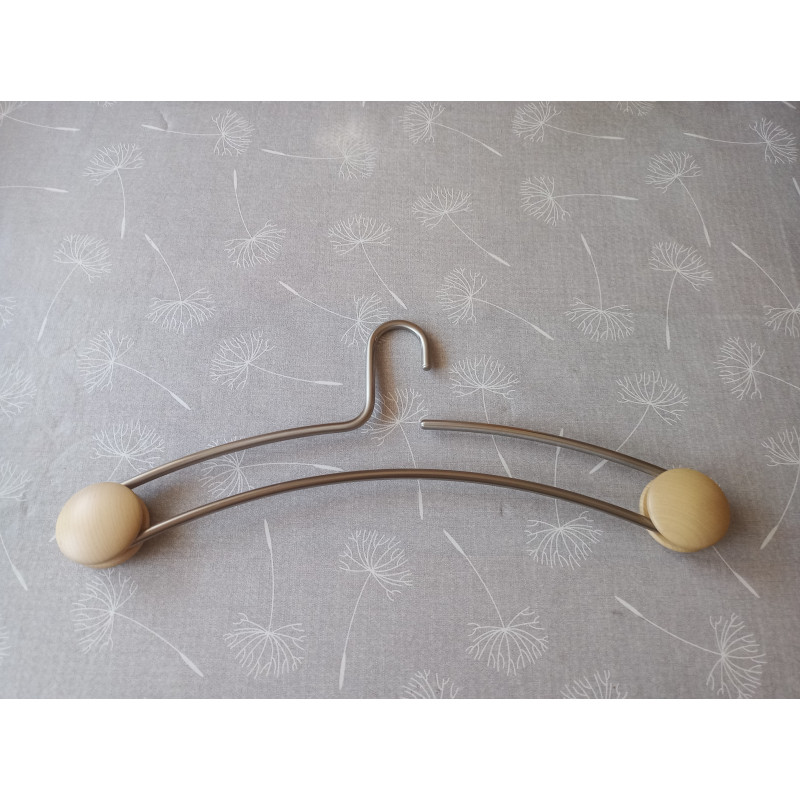 Hülsta Kleiderbügel 3er Set Nockel / Birke BB 586