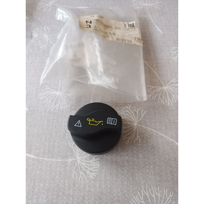 Mercedes A 0000101585 Einfüllverschluss / Öldeckel