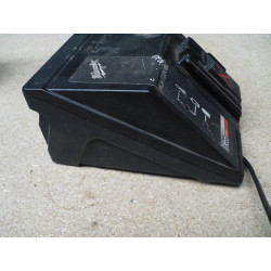 Milwaukee RCA 7224 MB Ladegerät gebraucht