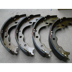 KIA Bongo III Bremsbackensatz K0BL1 2638Z