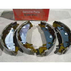 KIA Carnival  Bremsbackensatz 0K58A 2638Z