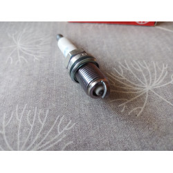 NGK   Zündkerze 2382