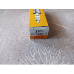 NGK   Zündkerze 2382