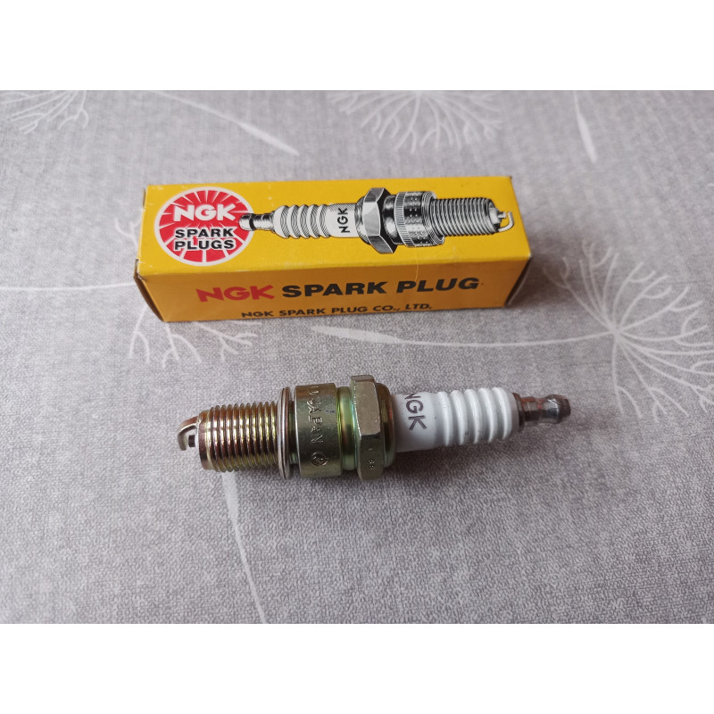 NGK  Zündkerze 2412