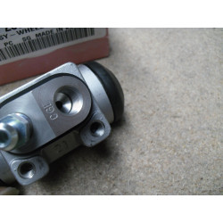 Kia Radbremszylinder  0K56B 26620