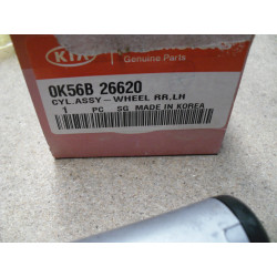 Kia Radbremszylinder  0K56B 26620