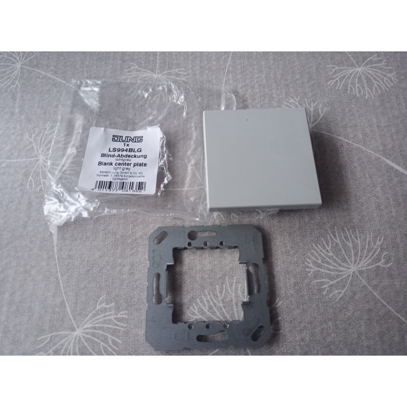 Jung LS 994 BLG Blindabdeckung Lichtgrau