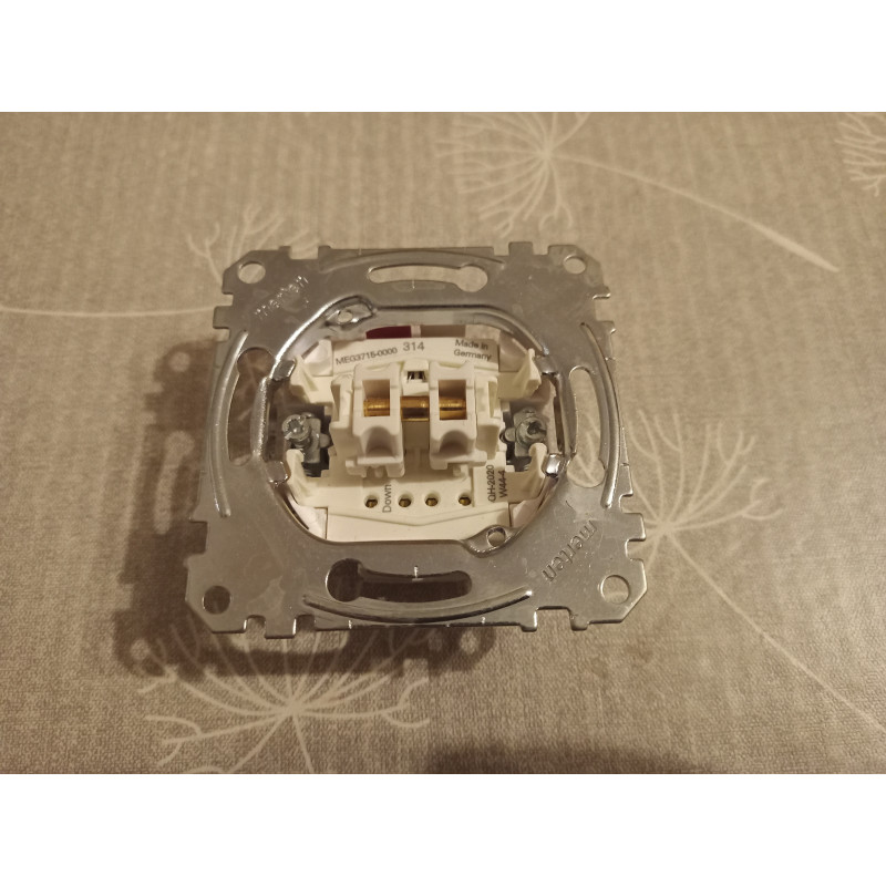Merten MEG 3715-0000 Rollladenschalter